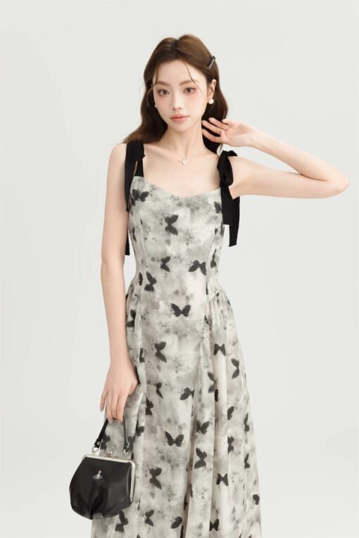 RUXU Butterfly Print Tie-Strap Midi Dress - Image 3