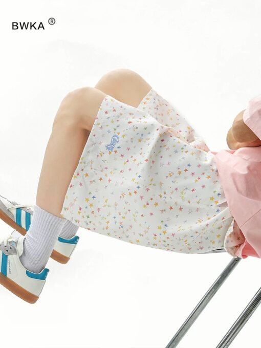 Colorful Star Print Relaxed-Fit Shorts - Image 2