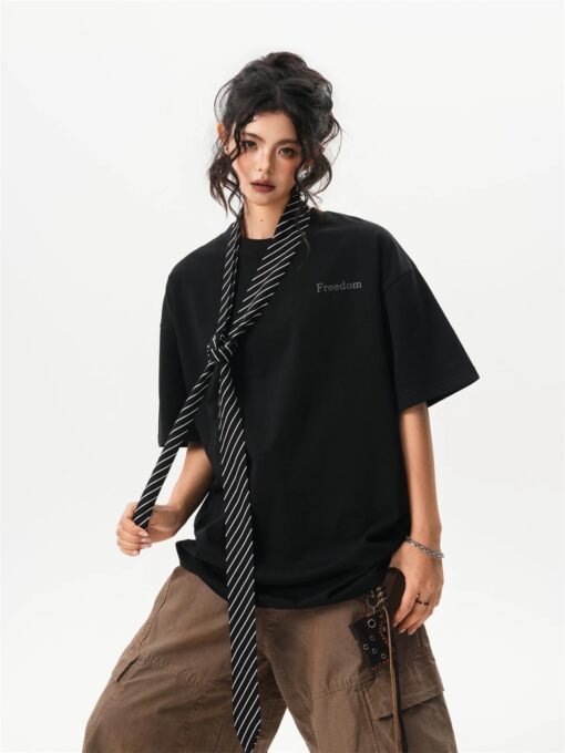 Minimalist Oversized T-Shirt - Image 3